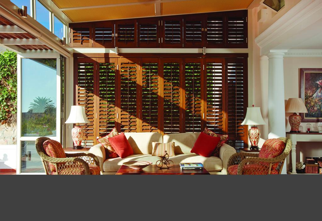 St James Homestead Guesthouse คาล์คเบย์ ภายนอก รูปภาพ